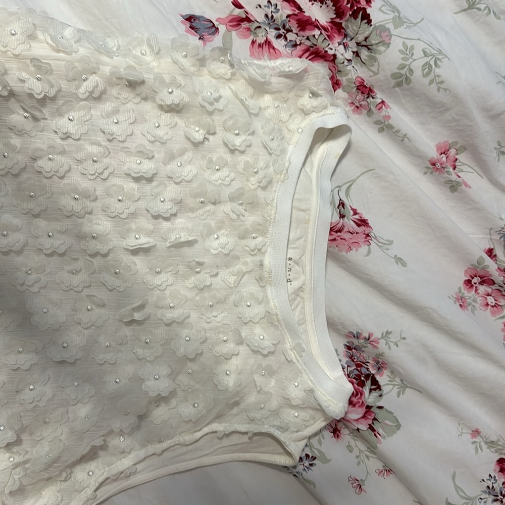 Flower top - Picture 2 of 6